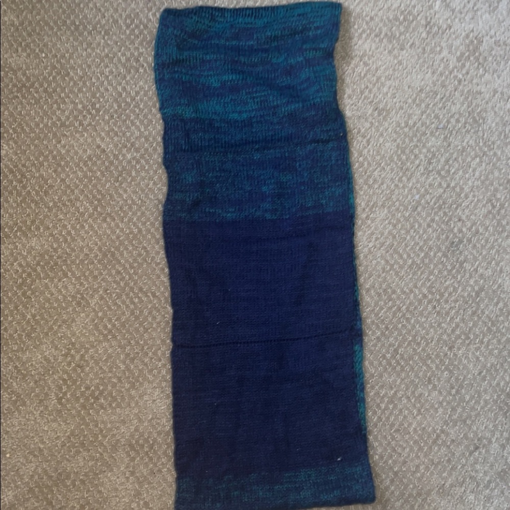 infinity scarf - Picture 2 of 2